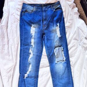 Blue Ripped Jeans – Size 6 – Distressed Trendy Fit